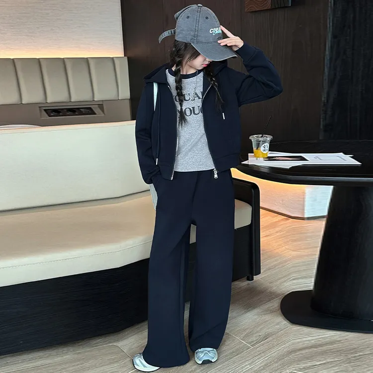 女童套装春秋款2025新款儿童洋气时髦卫衣中大童休闲运动三件套潮