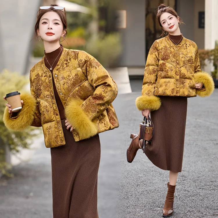 单排扣厚款圆领白鸭绒羽绒服外套2025秋冬新款百搭民族风宽松女款