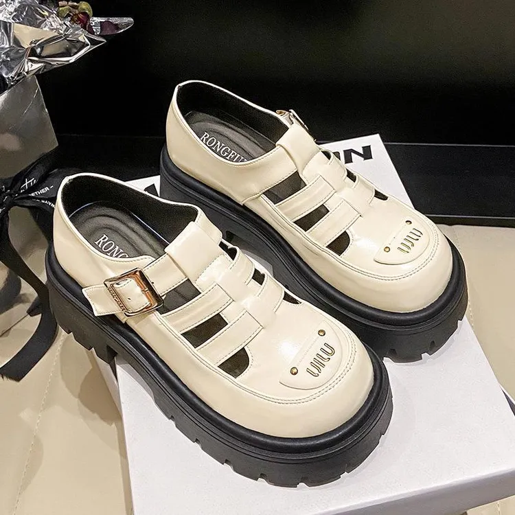 法式包头凉鞋女2025新款夏季软皮舒适厚底镂空猪笼仙女鞋编织罗马