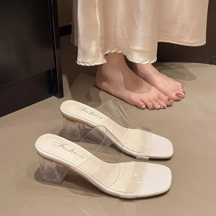 2025夏季新款网红一字带透明高跟凉鞋女粗跟水晶跟凉拖鞋外穿