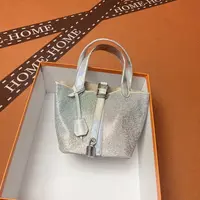 【福利品】（尺寸：16*12*16cm）高档时尚水钻手提包晚宴包气质女包