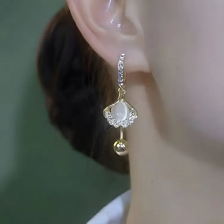 铜合金亚克力耳饰 新款耳环银杏叶耳饰小众耳扣耳坠设计猫眼石