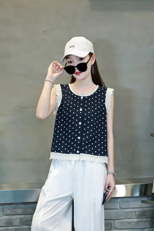 法式设计感洋气波点无袖圆领蕾丝花边夏季女士衬衫