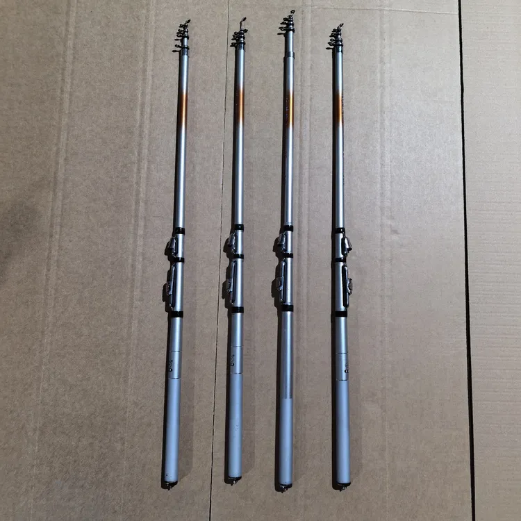 清仓处理库存《银色》碳素矶钓竿小导环串钩鲫鱼竿先径1.0无售后