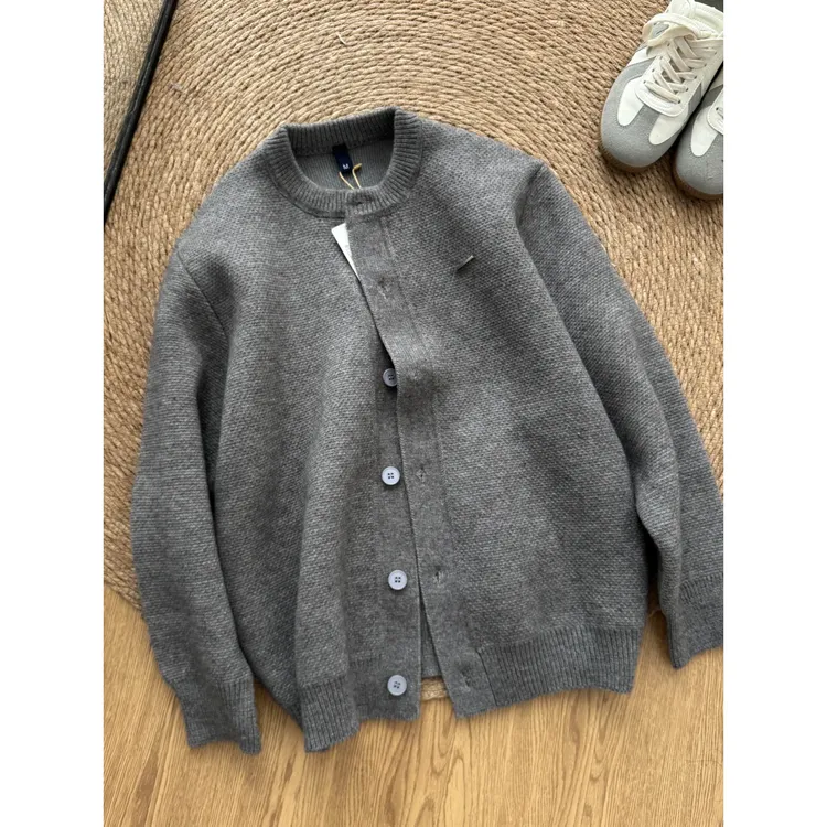 小香风灰色开衫毛衣外套男款秋季高级感宽松休闲棒球领针织夹克衫