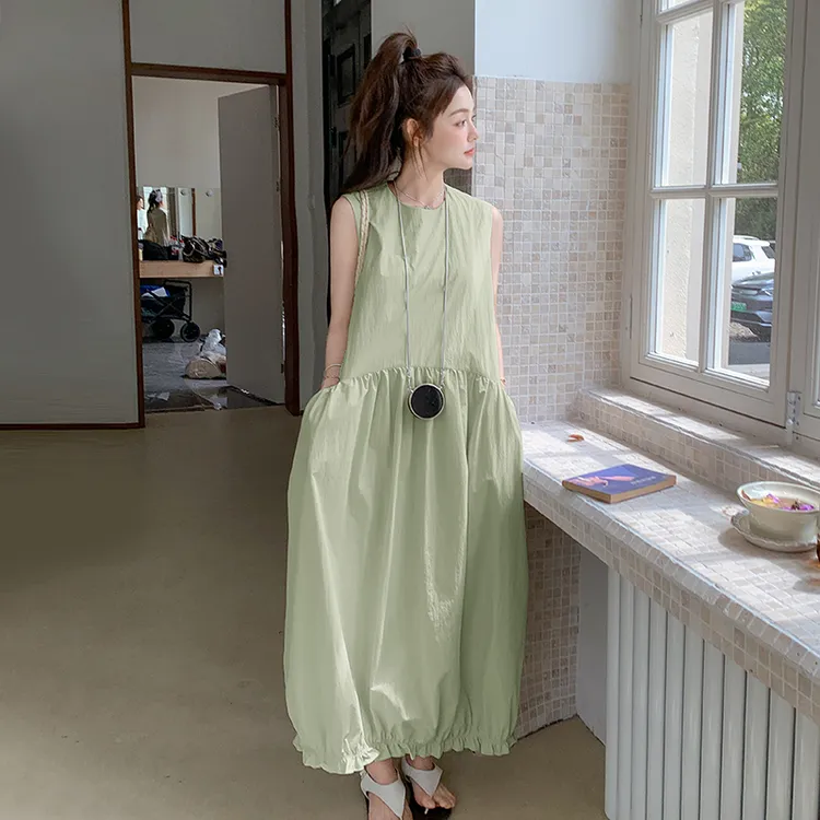 法式高级感无袖背心裙女夏季新款宽松中长款设计感显瘦花苞连衣裙