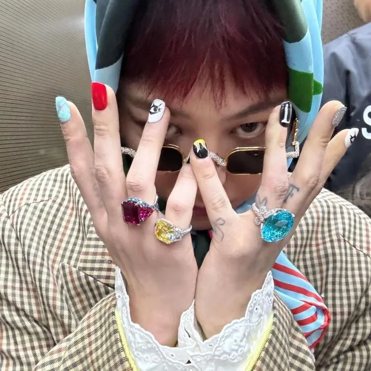 权志龙同款穿戴甲个性时尚成品甲片穿戴式美甲手工甲气质指甲片