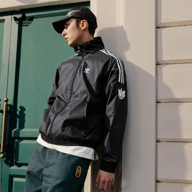 双旦礼遇阿迪达斯三叶草经典三条纹梭织运动立领夹克外套男JM2716