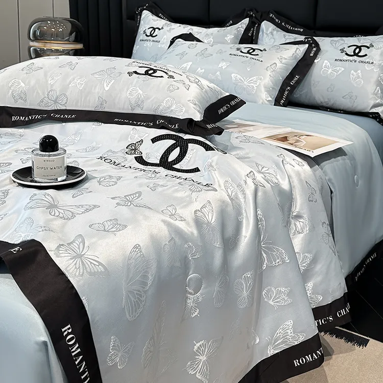 A类水洗冰丝夏凉被子四件套轻奢高级感刺绣床上用品滑裸睡三件套