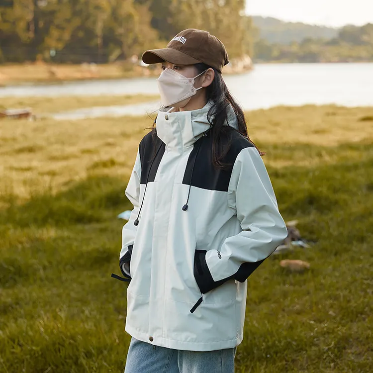 男女款三合一可拆卸外套夹克防风登山服户外防泼水冲锋衣