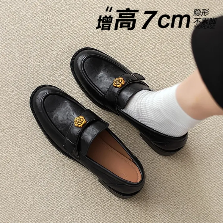 7cm内增高山茶花小皮鞋女2025新款黑色加绒英伦风一脚蹬乐福单鞋