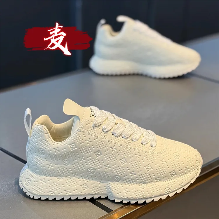 欧洲站男鞋冬季2025新款百搭阿甘潮流运动休闲跑步厚底增高老爹鞋