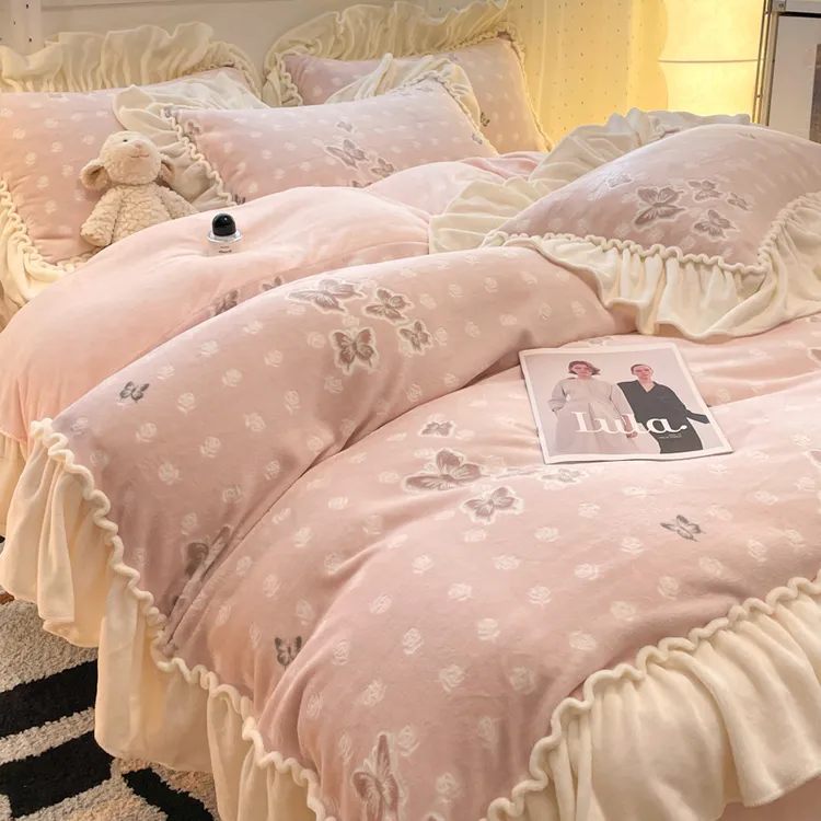 冬季法式公主风雕花牛奶绒四件套花边款被套床单床上用品床单款