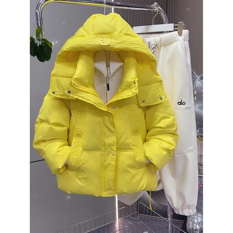 东北棉袄2025冬季粉色减龄连帽短款棉衣女加厚保暖宽松面包服外套