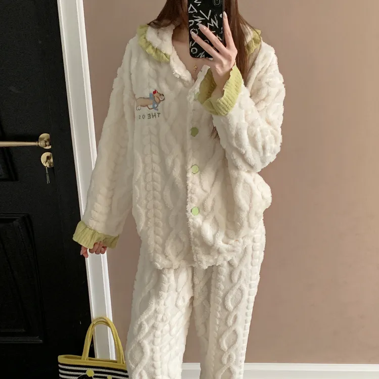 珊瑚绒睡衣女秋冬季大码加厚2025新款长毛绒小狗套装可外穿家居服