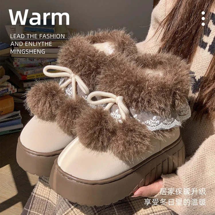 冬季新款拼色毛球厚底时尚包跟中筒女士雪地靴加绒外穿保暖雪地靴