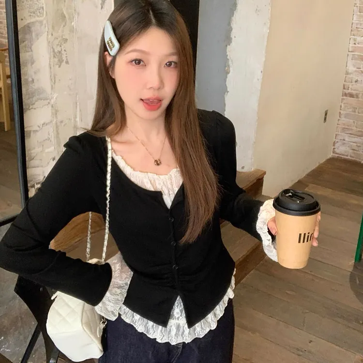 大码复古假两件长袖T恤女秋季遮肉显瘦百搭体恤蕾丝打底衫女上衣