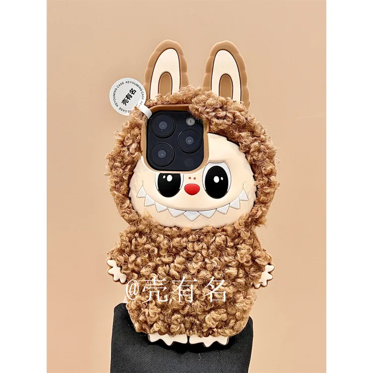 秋冬毛绒可爱立体耳朵呲牙小怪兽适用苹果16手机壳iPhone15/14/13