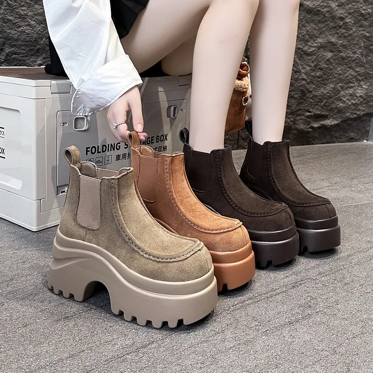 短筒马丁靴女2025秋季新款复古休闲勃肯短靴厚底增高跟显瘦单靴子