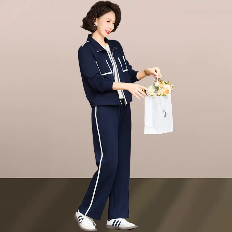 妈妈休闲套装2025新款春秋洋气减龄小个子运动服初春高级穿搭整套