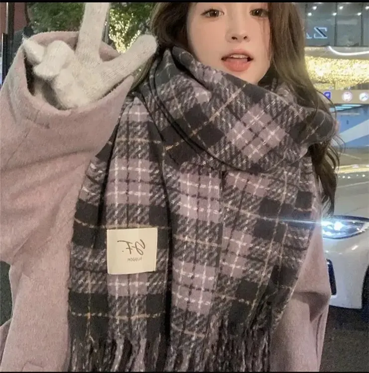 长款围巾新款高颜值超显白网红秋冬百搭苏格兰棋盘格暖调复古围巾