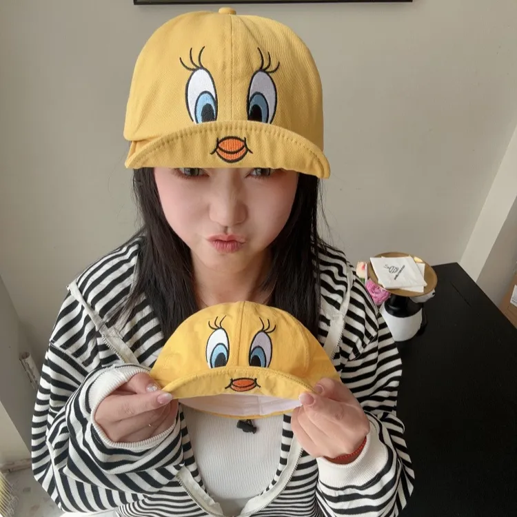 韩国崔弟翠儿翻檐鸭舌帽子可爱小黄鸟刺绣翠迪亲子卡通遮阳棒球帽