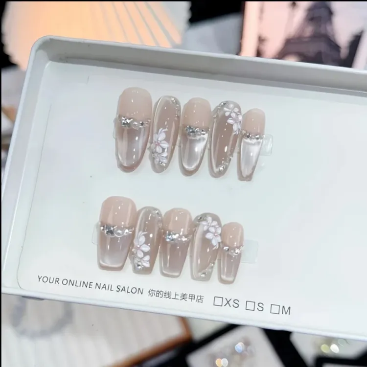 春花夕拾纯手工穿戴甲奢华猫眼气质仙女珍珠闪钻高级感美甲可拆卸