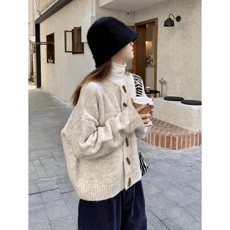 针织女毛针织衫本命年红色短毛衣开衫圆领复古慵懒风
