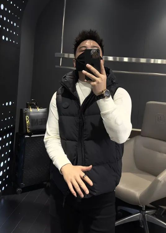 【马哥严选】羽绒马甲2025新款男士秋冬加厚外套背心可拆卸帽90绒