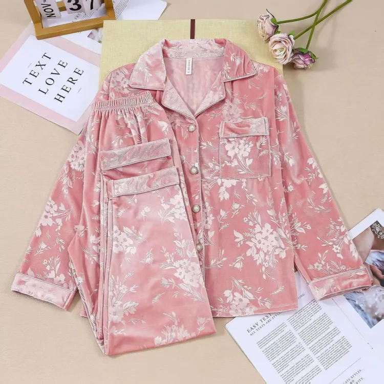 金钻绒睡衣女春秋季金丝绒洋气印花2025年新款简约秋冬家居服套装