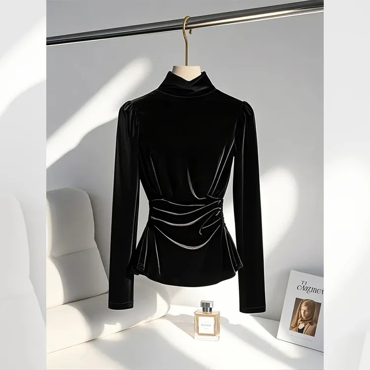 洋气法式气质赫本风独特超好看内搭衬衫轻奢感黑色丝绒打底女冬季