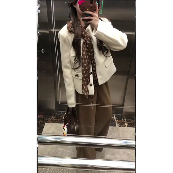 法式小香风白色毛呢短款外套女2025秋冬新款宽松显瘦阔腿裤两件套