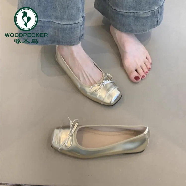 啄木鸟法式小香风蝴蝶结浅口芭蕾单鞋女百搭方头温柔平底奶奶鞋子