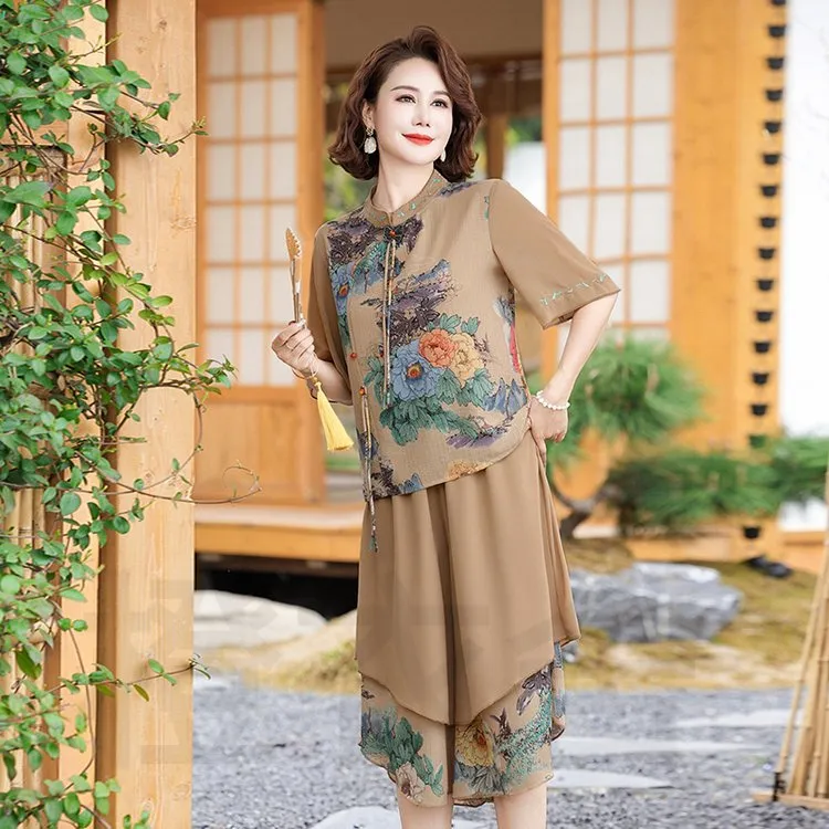 中年妈妈夏装洋气套装新款短袖t恤中老年女装时尚雪纺衫裙裤