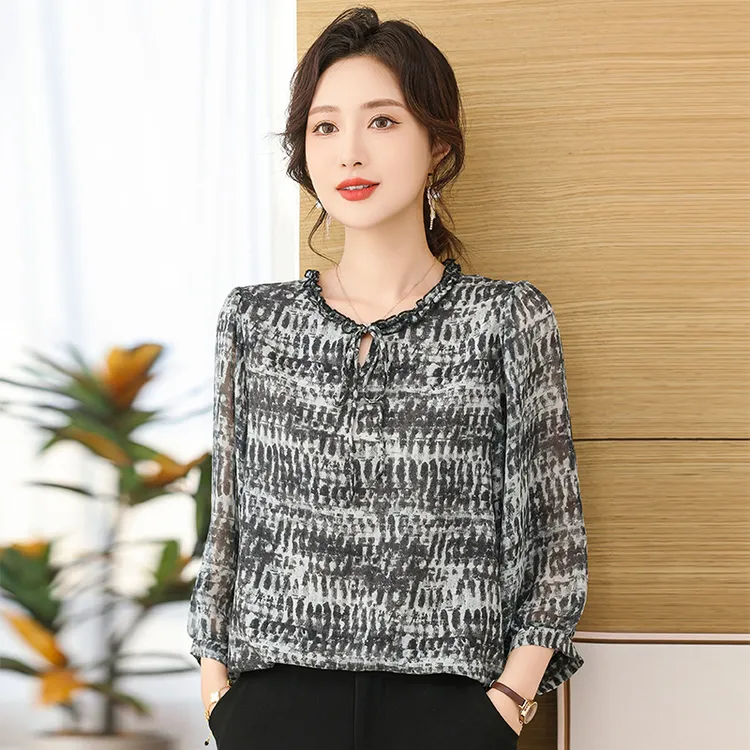 夏季妈妈装新款气质上衣时尚休闲中老年女装洋气母亲衣服夏装T恤