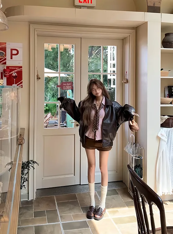 树莓巧可 秋季新款纯欲学院风百搭设计感半身裙小众法式衬衫套装