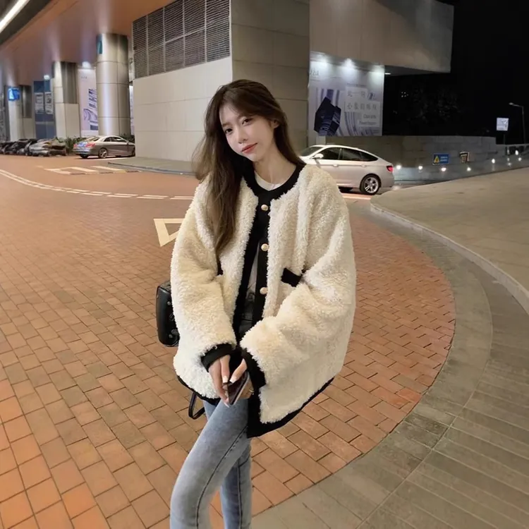 小香风外套女冬季2024新品羊羔绒休闲显瘦上衣外套