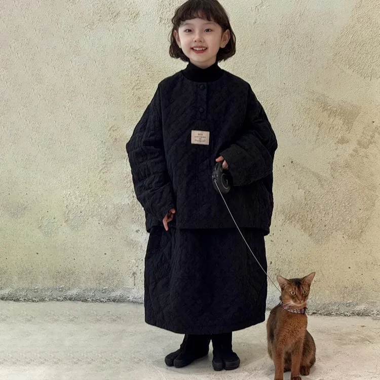 【寒露】2025冬款女宝宝韩版纯色贴标两件套儿童休闲加厚半身裙套装