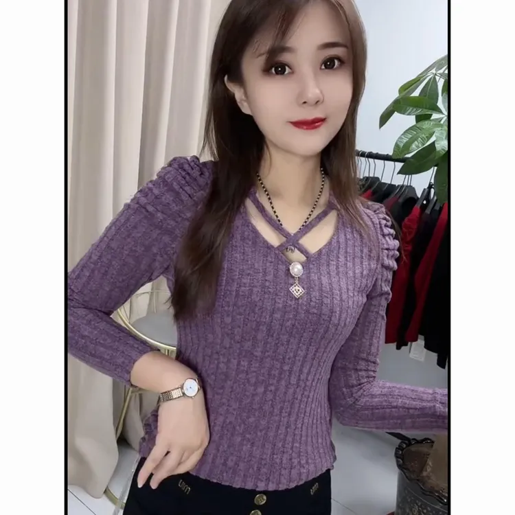 秋冬坑条磨毛交叉系带时尚领恤女装洋气外穿内搭打底衫