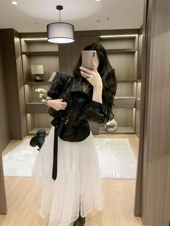 高级感气质黑色皮衣外套2025春季新款休闲高级收腰半身裙套装