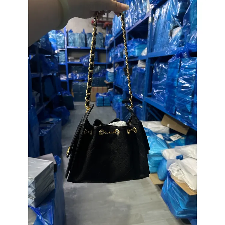 YUSHA/高档小号黑色鱼子酱兔耳单肩包-圈扣-9710-1