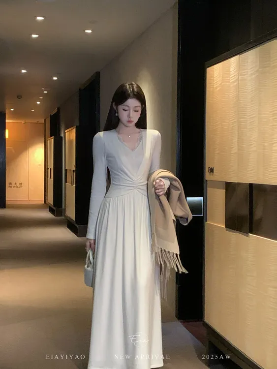 EIA一尧【Crush美神】气质女人蕾丝显瘦连衣裙法式收腰小众设计长裙