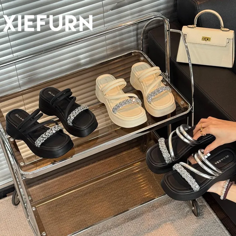 绝美法式新款百搭沙滩鞋小众松糕厚底两穿凉鞋2025夏增高一字拖