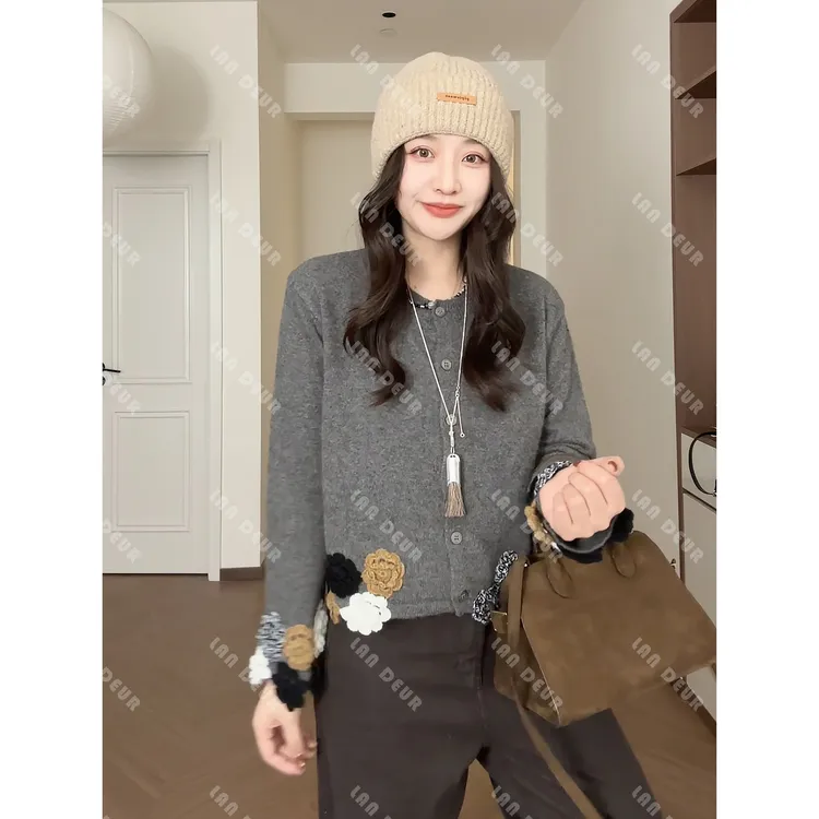 【云朵写诗】羊毛兔毛浣熊毛衫立体钩花气质老钱风短款针织开衫女
