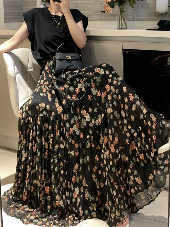 雪纺郁金香碎花半身裙女2025春夏季新款高腰显瘦大摆a字蛋糕长裙