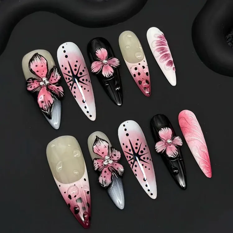 纯手工穿戴美甲 雕花辣妹高级ins多巴胺立体欧美显白外贸 假指甲