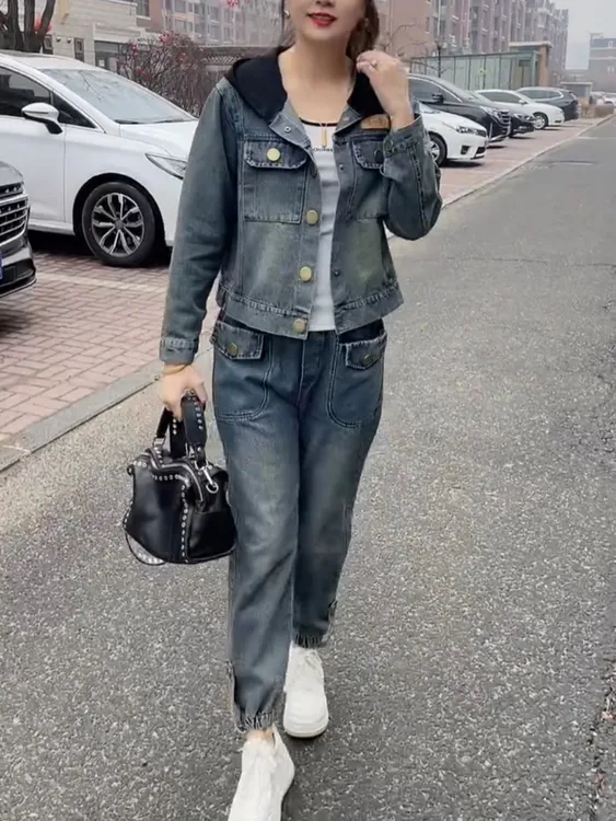 秋季新款时尚洋气牛仔套装长袖连帽外套束脚哈伦牛仔裤显瘦两件套