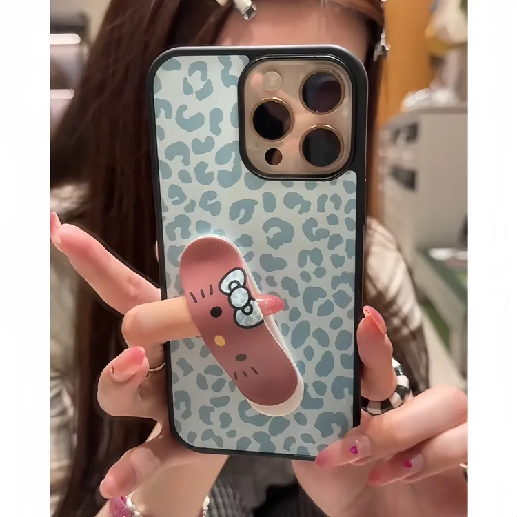 欧克里里蓝豹纹凯蒂猫创可贴支架苹果16promax手机壳15/14/13/12