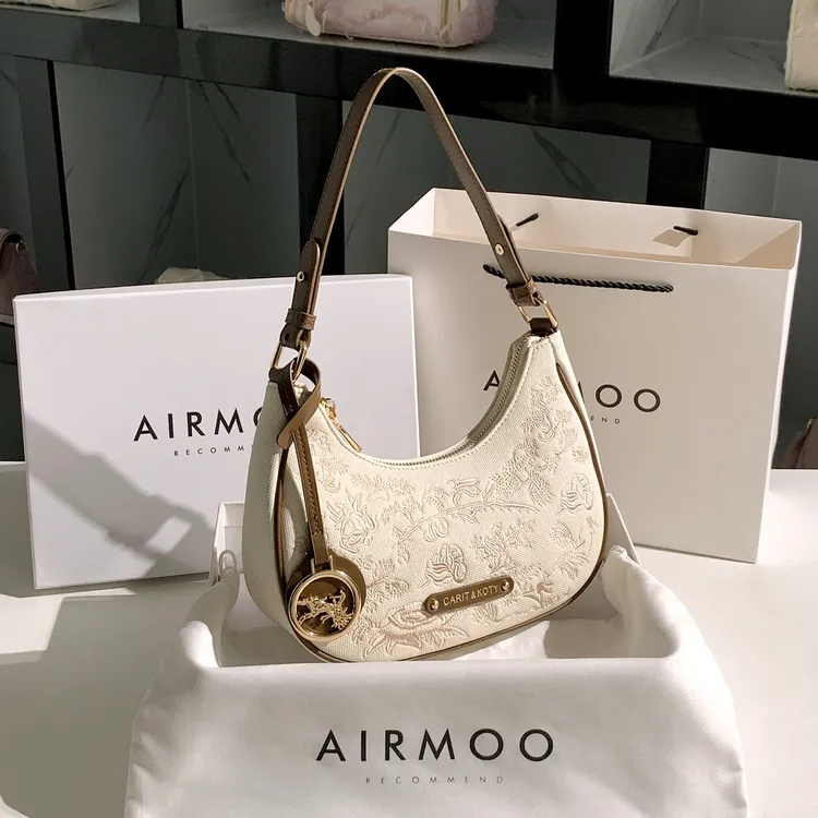 AIRMOO/艾姆轻奢新中式月牙包包女士时尚单肩包复古刺绣腋下包