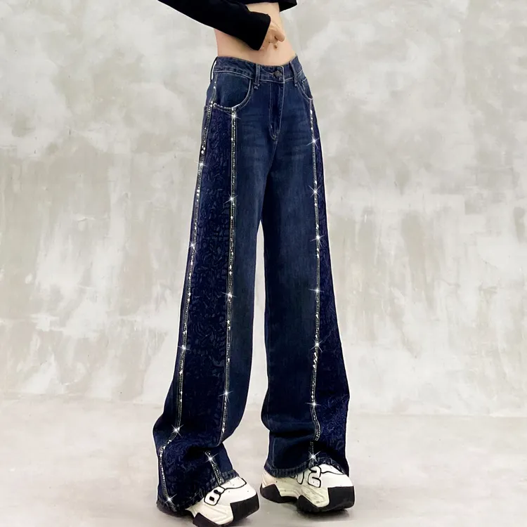 侧边刺绣烫钻设计休闲牛仔裤女秋新款高腰宽松显瘦百搭直筒阔腿裤
